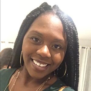 Meet your Posher, Jasmine